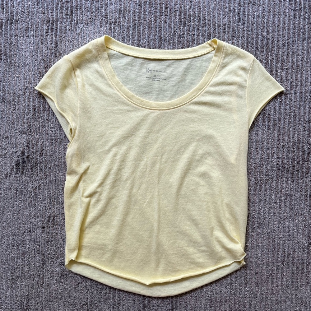 cropped tee